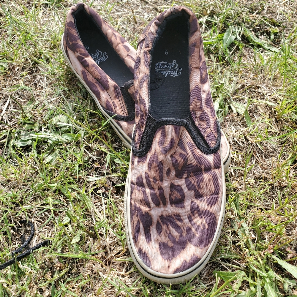 3/$25 Leopard Slipons